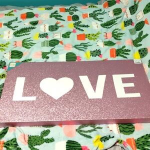 Love sign for wall hanging